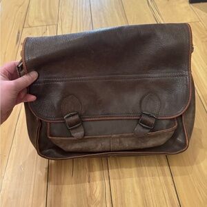 Leather messenger bag